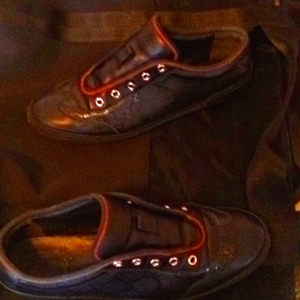 Gucci shoes size 8 women